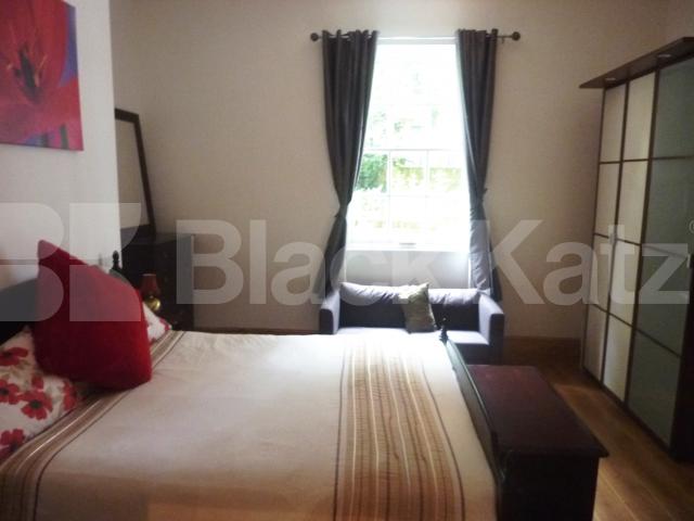 			NEW INSTRUCTION! INCLUSIVE OF ALL BILLS!, 1 Bedroom, 1 bath, 1 reception Flat			 Westbourne Terrace Road, BAYSWATER